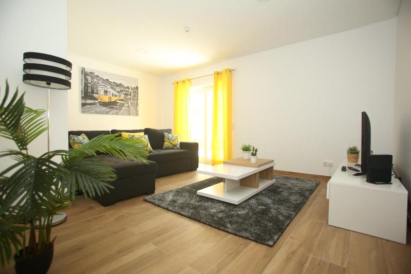 Two-Bedroom Townhouse image 3