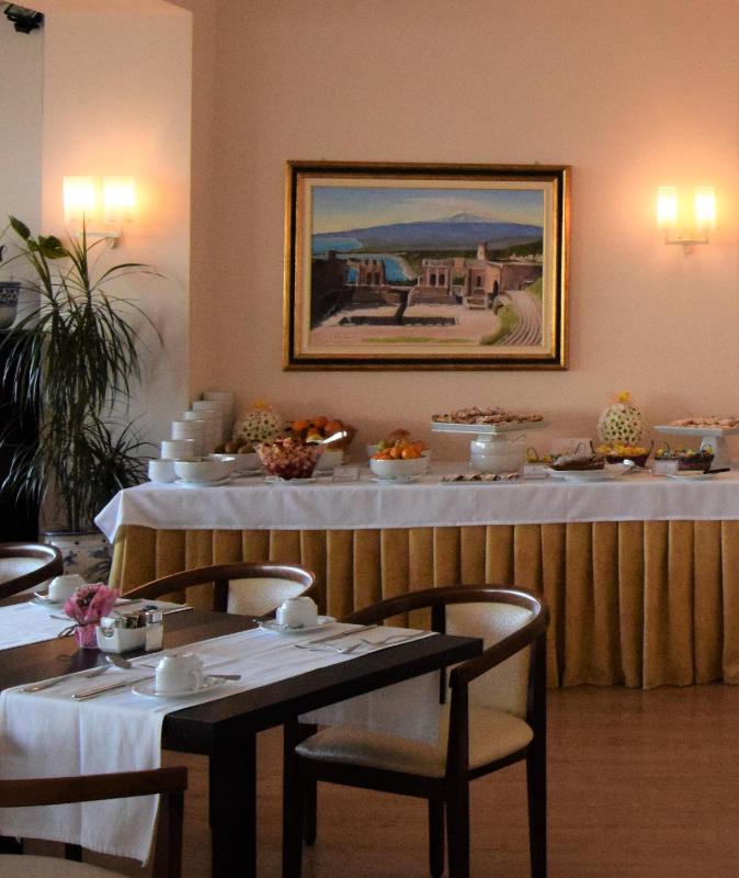 Hotel Continental - image 2