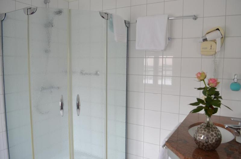 Triple Room image 3