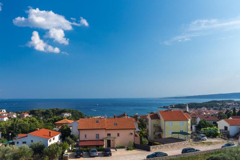 Deluxe Double Room with Balcony and Sea View image 4