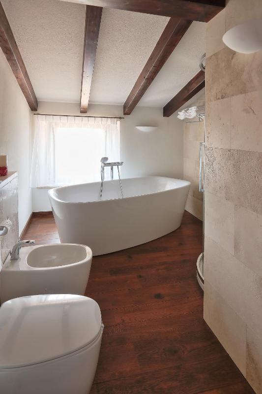 Junior Suite image 2