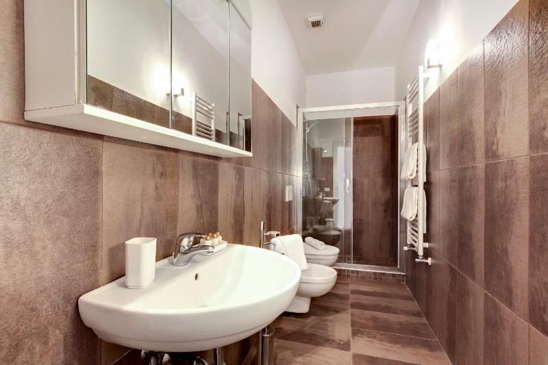Botteri Palace Apartments by Wonderful Italy - image 10