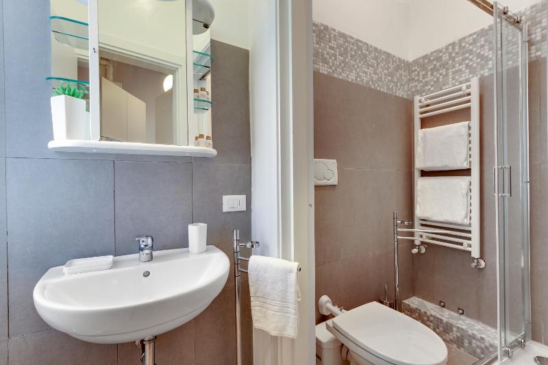 Botteri Palace Apartments by Wonderful Italy - image 6