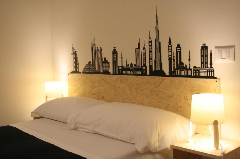 Single Room with Private Bathroom image 3