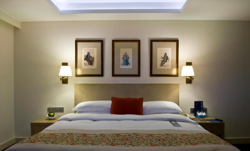 Presidential Suite with Terrace and Bosphorus View image 2