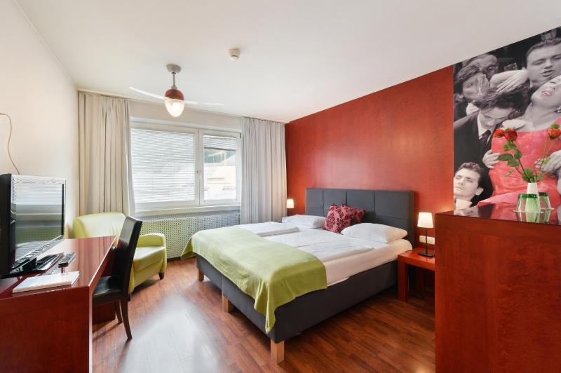Superior Double Room image 1
