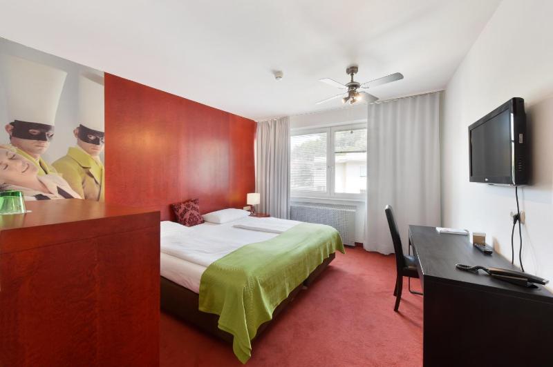 Superior Double Room image 2