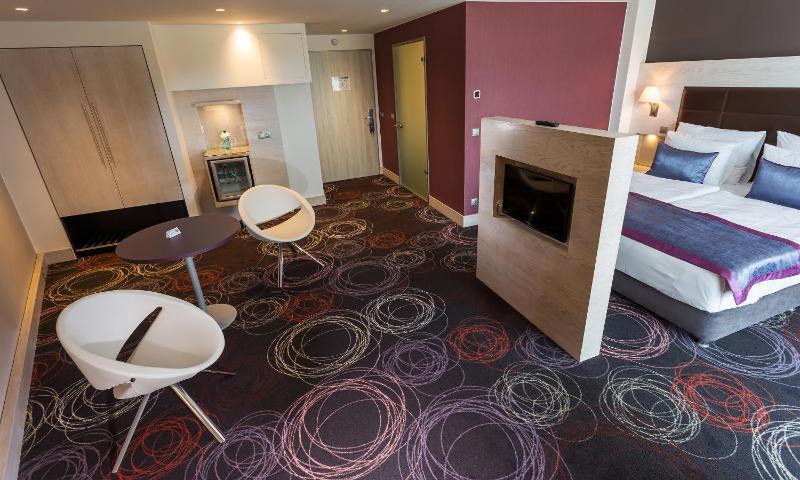 Double Room - Disability Access image 2