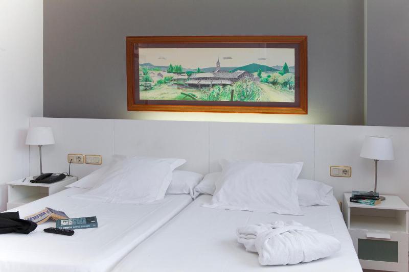 Triple Room image 1