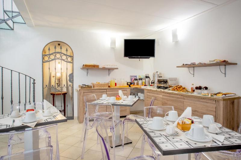 Hotel Rivoli Sorrento - image 24