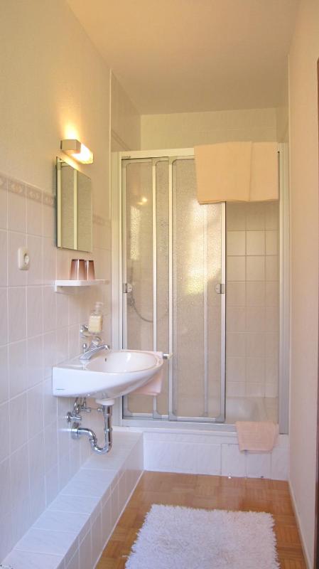 Double Room image 2