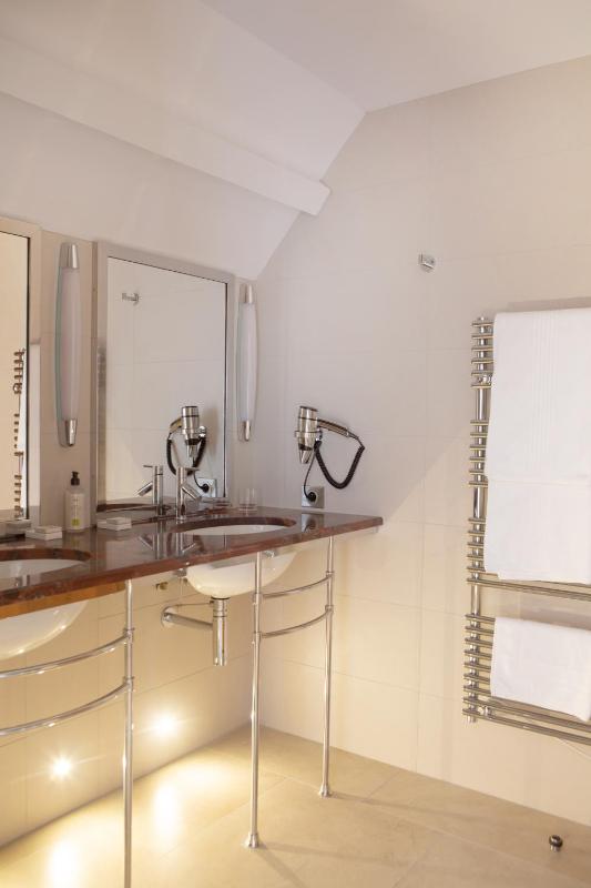 Superior Double Room image 2
