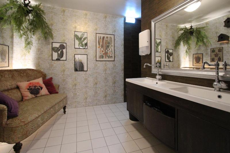 Triple Room with Shared Bathroom (No Windows) image 4