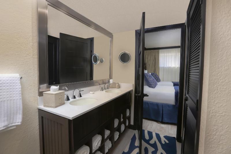 Signature Four Bedroom Suite image 2