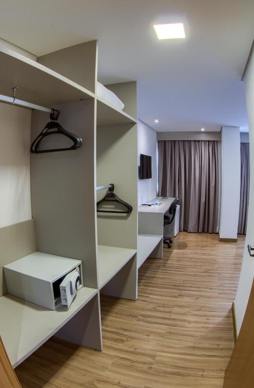 Marante Executive Hotel - image 18