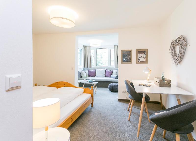 Classic Double Room image 1
