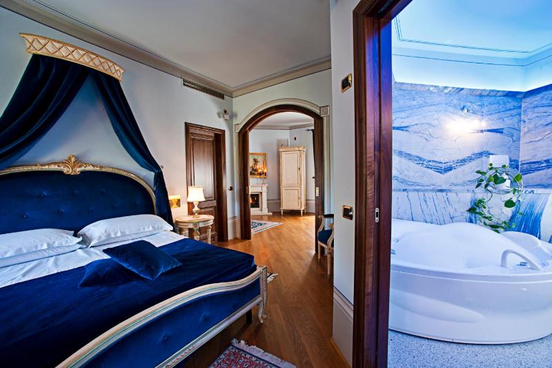 Suite image 2