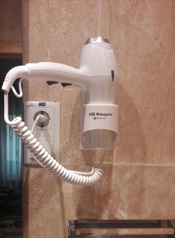 Hostal Regio - image 14