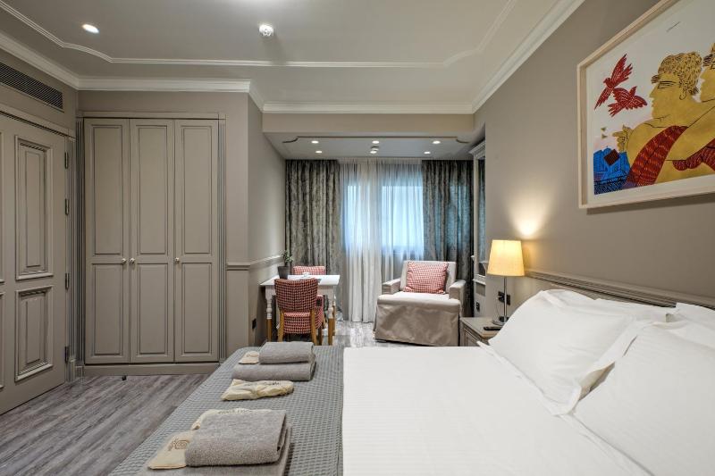 ESTIA BOUTIQUE APARTMENTS - image 12
