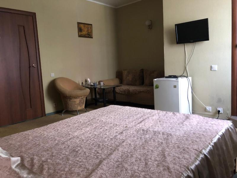 Comfort Double Room image 2