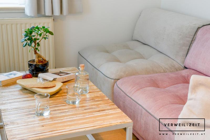 One-Bedroom Apartment image 2