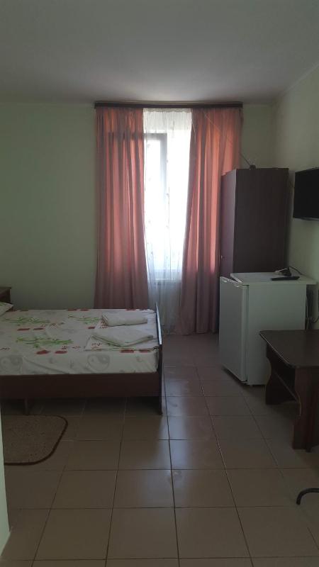 Double Room with Balcony image 3