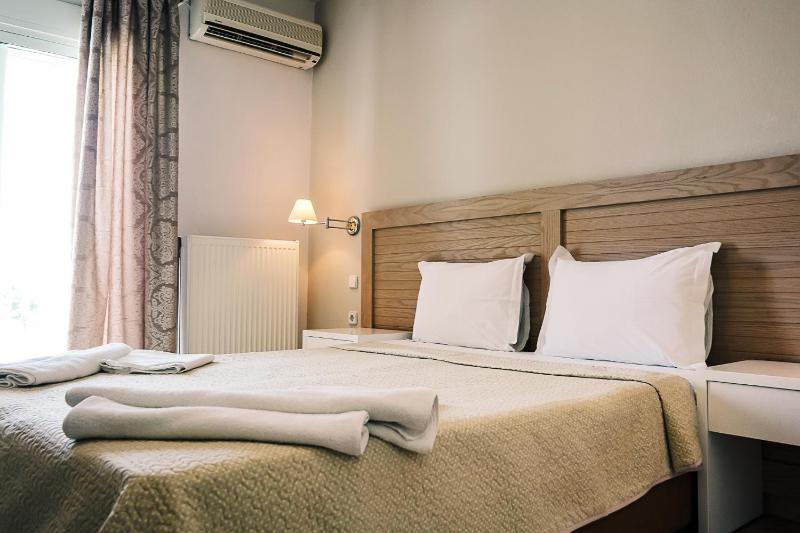Standard Double Room image 1
