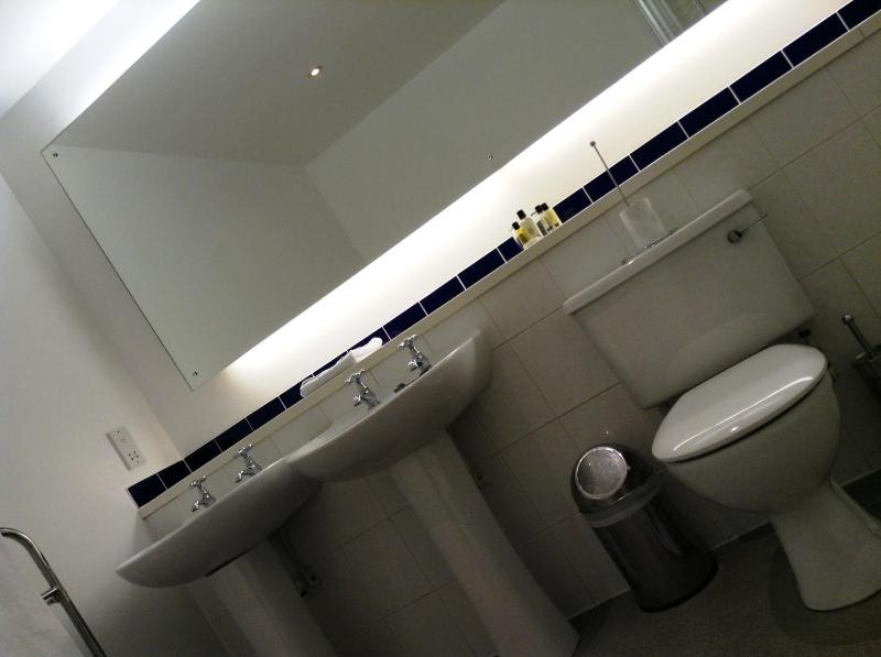 Executive Double or Twin Room image 2