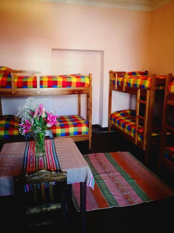 Single Bed in Dormitory Room image 2