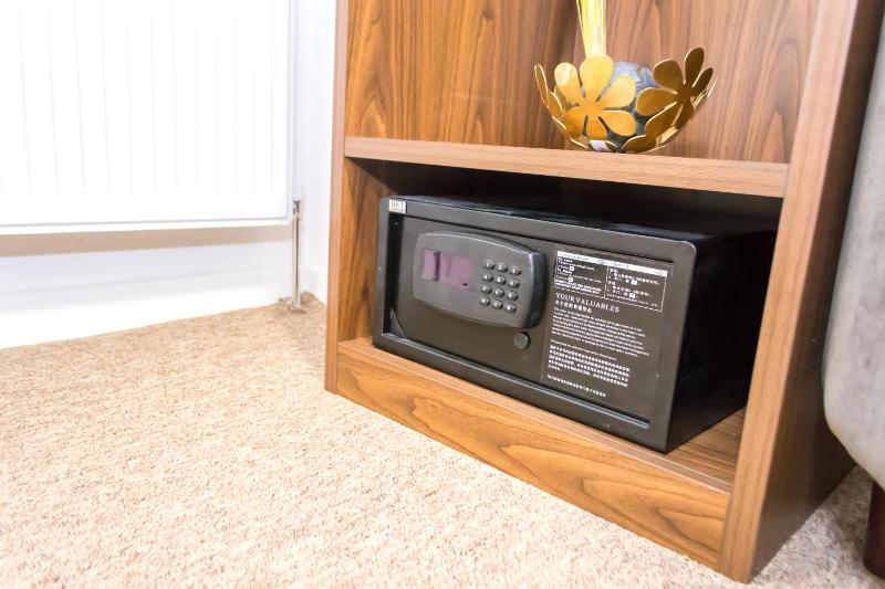Superior Double Room image 3