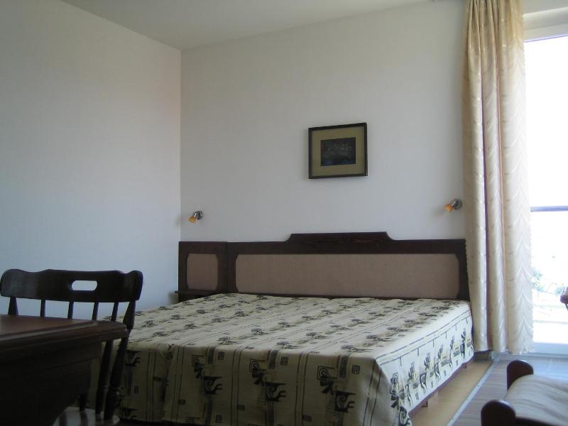 Guest House Fanari - image 30
