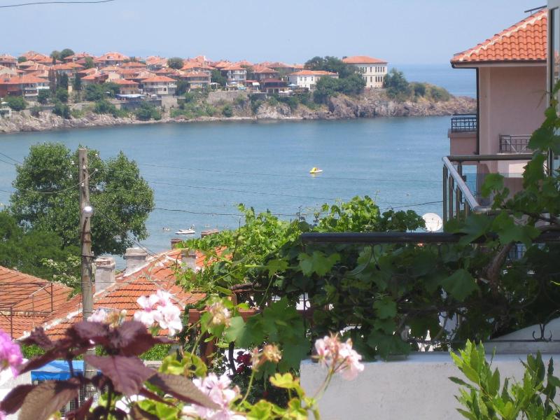Guest House Fanari - image 39