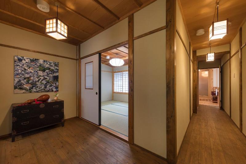 Garaku an Machiya House - image 10