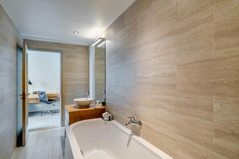 Junior Suite image 3