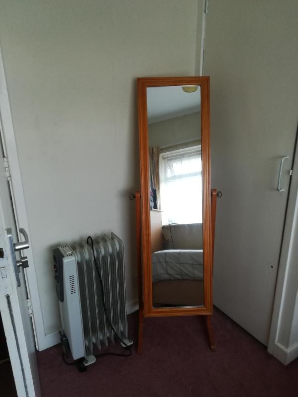 Economy Single Room image 2