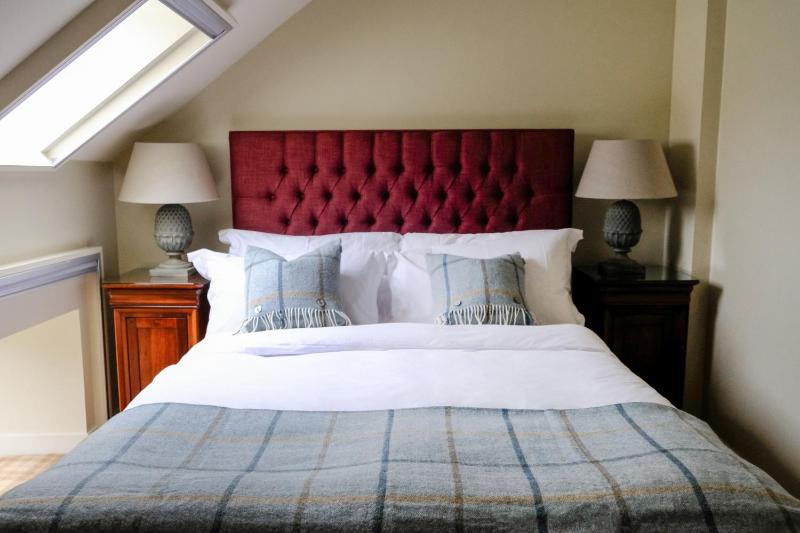 Two-Bedroom Cottage - The Lade image 2