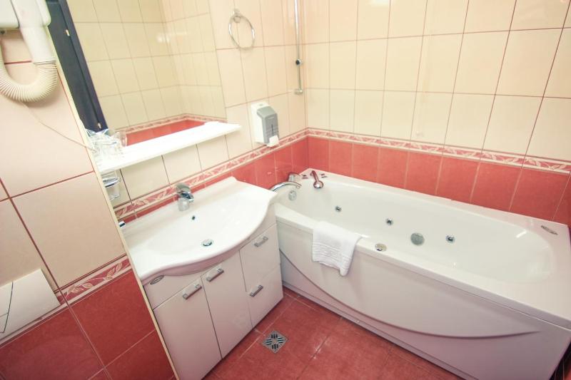 Junior Suite image 2