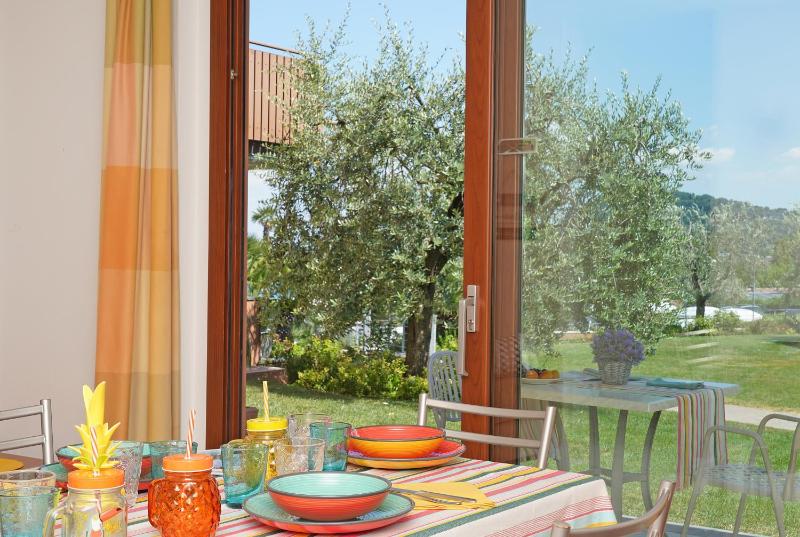 Two-Bedroom Apartment (6 Adults) image 3