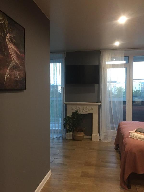 Studio Apartment image 2