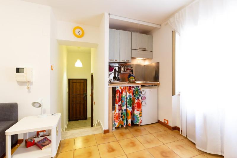 GuestHost - Palermo Functional Studio - image 1