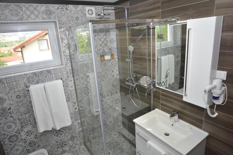 Standard Apartment image 3