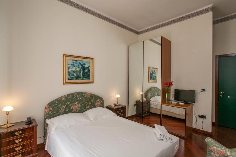 Superior Double or Twin Room image 3