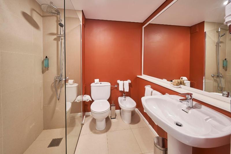 Superior Double or Twin Room image 2