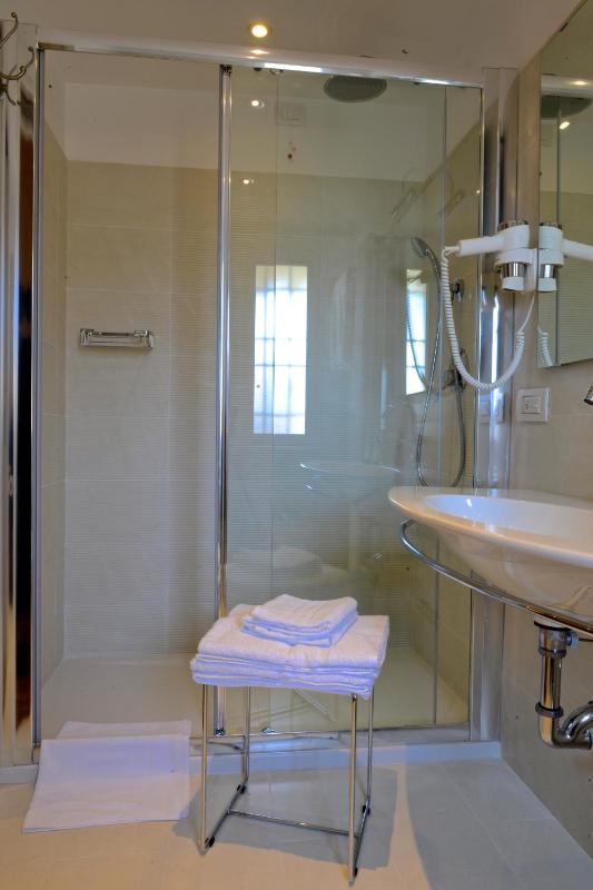 Triple Room image 1
