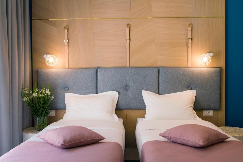 Standard Double or Twin Room image 2