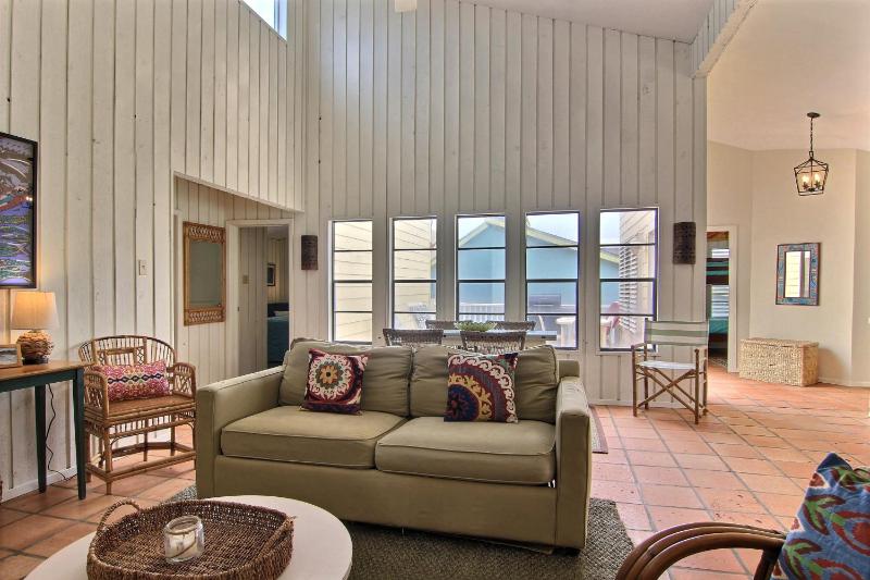 Three-Bedroom House image 2