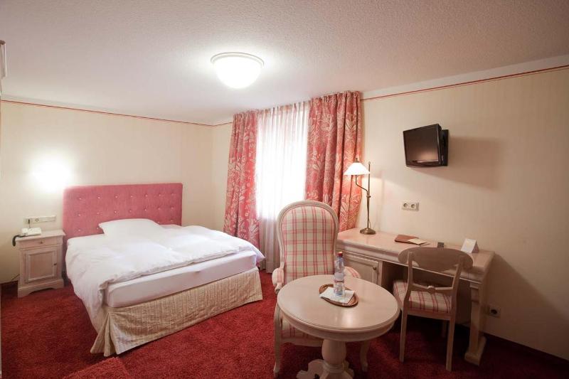 Single Room image 1