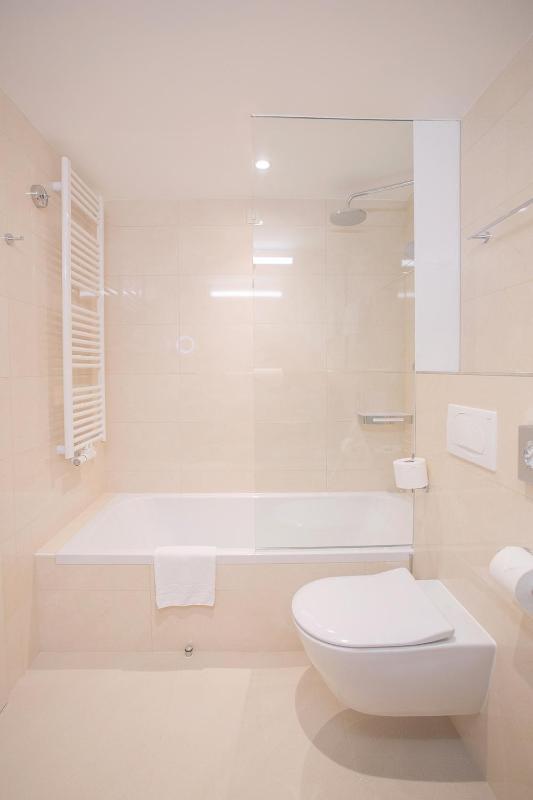 Special Offer - Double or Twin Room with Balcony and Sea View and New Year's Package image 3