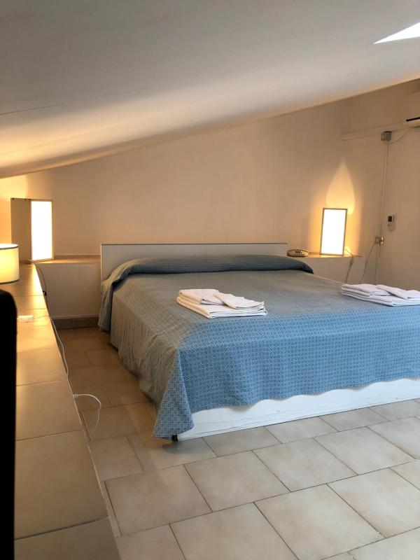 Double Room - Attic image 2