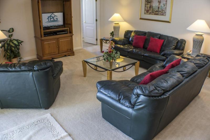 Five-Bedroom House image 2